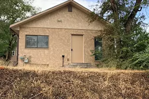 403 E 3rd St, Rifle, CO 81650 - Photo 4