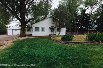 1424 E Victory Way, Craig, CO 81625 - Photo 1