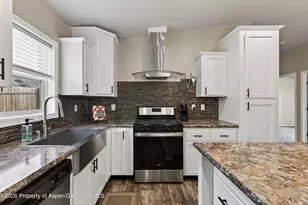 2432 Pioneer Way, Rifle, CO 81650 - Photo 8