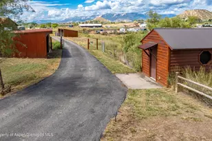 5998 Co Rd 233, Silt, CO 81652 - Photo 6