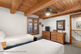 1039 E Cooper Ave, Aspen, CO 81611 - Photo 16