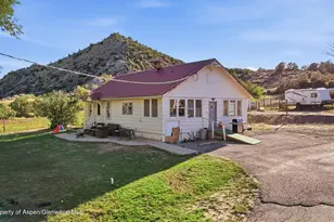 621 Co Rd 235, Silt, CO 81652 - Photo 4