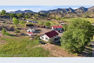 621 County Road 235, Silt, CO 81652 - Photo 1