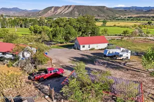 621 Co Rd 235, Silt, CO 81652 - Photo 2