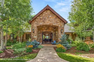 11 River Park Ln, Carbondale, CO 81623 - Photo 2