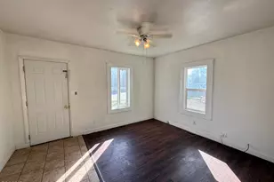 652 Tucker St, Craig, CO 81625 - Photo 4