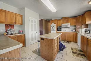 297 Highland Dr, Craig, CO 81625 - Photo 4