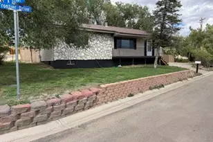 1903 Frontier Dr, Craig, CO 81625 - Photo 2