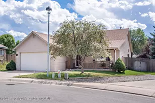 318 Mesquite Ct, New Castle, CO 81647 - Photo 1