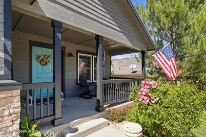 734 Storm King Circle, New Castle, CO 81647 - Photo 6