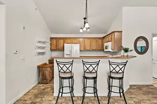 348 River View Dr, New Castle, CO 81647 - Photo 8