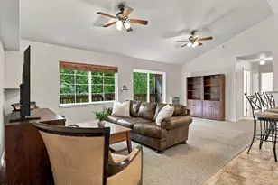 348 River View Dr, New Castle, CO 81647 - Photo 4