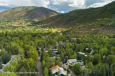 115 Park Avenue, Aspen, CO 81611 - Photo 40