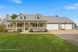 2260 Paintbrush Ct, Grand Junction, CO 81505 - Photo 2