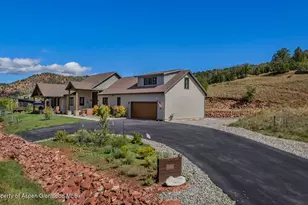 181 Elk Ridge Dr, Glenwood Springs, CO 81601 - Photo 2