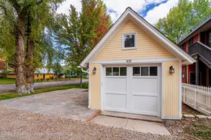 633 W Main St, Aspen, CO 81611 - Photo 46