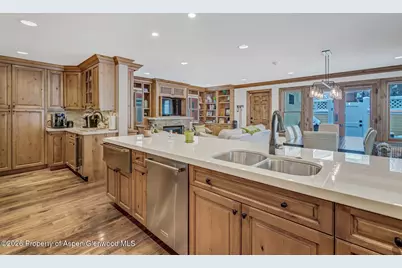 633 W Main Street, Aspen, CO 81611 - Photo 10