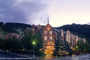 315 E Dean St, Aspen, CO 81611 - Photo 4