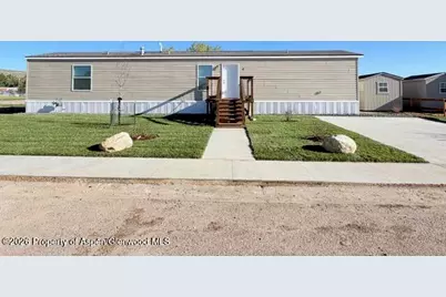 1474 N Yampa Avenue #4, Craig, CO 81625 - Photo 2