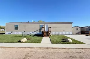 1474 N Yampa Ave, Craig, CO 81625 - Photo 2