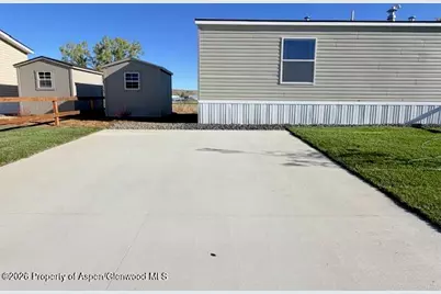 1474 N Yampa Avenue #5, Craig, CO 81625 - Photo 4