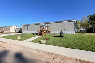 1474 N Yampa Ave, Craig, CO 81625 - Photo 2