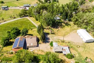 6123 Peach Valley Rd, New Castle, CO 81647 - Photo 2