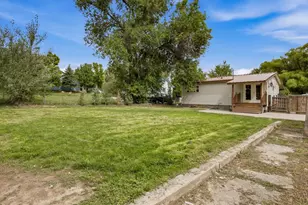421 N 4th St, Silt, CO 81652 - Photo 16