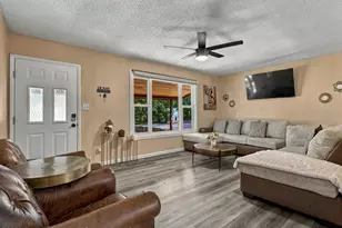 421 N 4th St, Silt, CO 81652 - Photo 2