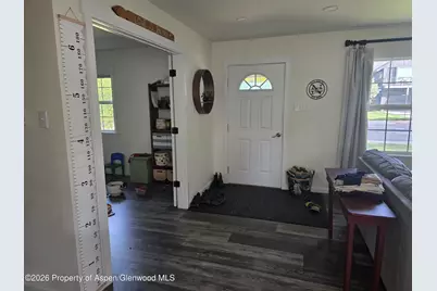 105 Park Drive, Glenwood Springs, CO 81601 - Photo 2