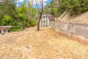 922 Lincoln Ave, Glenwood Springs, CO 81601 - Photo 6