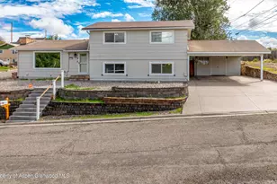 1108 Clarkson Ave, Rifle, CO 81650 - Photo 2
