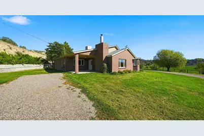 1073 County Road 260, Silt, CO 81652 - Photo 4