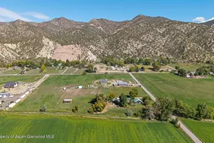 133 County Road 263, New Castle, CO 81647 - Photo 2