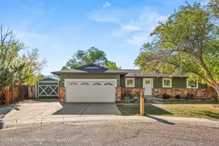68 Marble Ct, Carbondale, CO 81623 - Photo 2