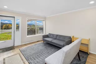 909 Cowen Dr, Carbondale, CO 81623 - Photo 2