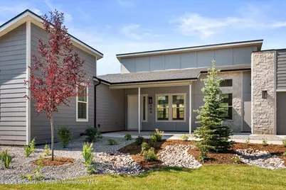209 Blue Heron Drive, Glenwood Springs, CO 81601 - Photo 1