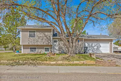 233 S Grand Avenue, Rangely, CO 81648 - Photo 1