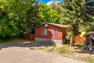 435 Sprucewood Ln, Glenwood Springs, CO 81601 - Photo 1