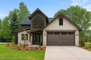 306 Golden Bear Dr, Carbondale, CO 81623 - Photo 1