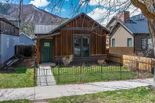 1009 Pitkin Ave, Glenwood Springs, CO 81601 - Photo 1