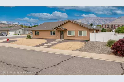 140 Anvil Lane, Parachute, CO 81635 - Photo 1
