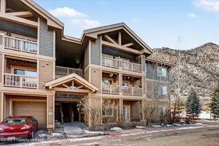 326 River View Dr, New Castle, CO 81647 - Photo 1