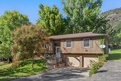 225 Cedar Crest Drive, Glenwood Springs, CO 81601 - Photo 1