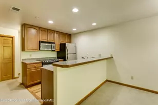 201 14th St, Glenwood Springs, CO 81601 - Photo 1