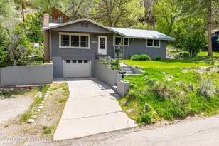 910 Lincoln Ave, Glenwood Springs, CO 81601 - Photo 1