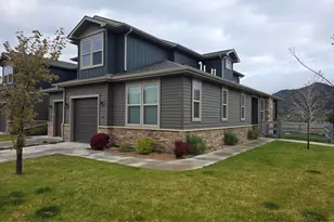189 Redstone Dr, New Castle, CO 81647 - Photo 1