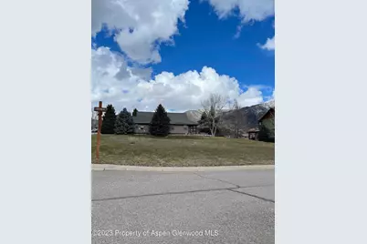 198 Blackhawk Drive, New Castle, CO 81647 - Photo 1