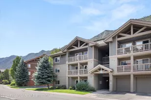 544 River View Dr, New Castle, CO 81647 - Photo 1
