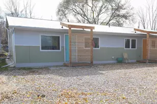 850 Garfield Ave, Carbondale, CO 81623 - Photo 1